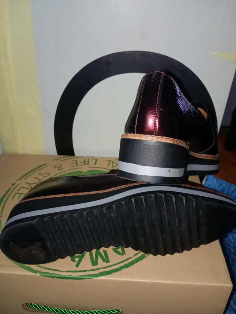 Botines de cuero Clarks con diseño animal print - 5