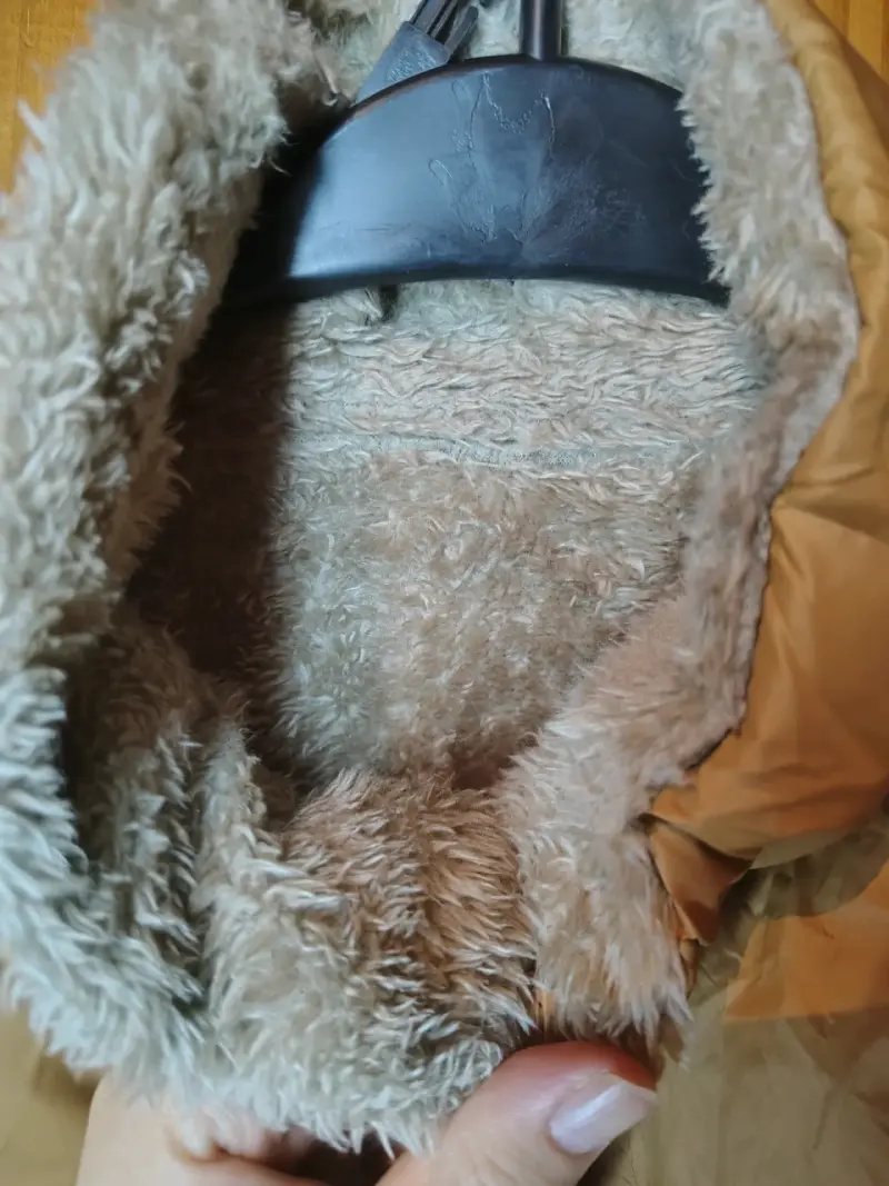 Chaqueta acolchada beige con forro de lana - 2