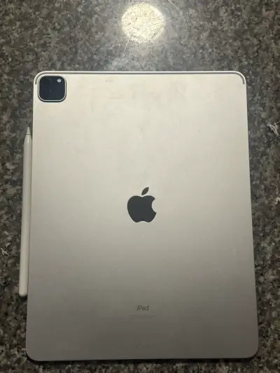 iPad Pro M1 12.9’ 256GB con teclado y lápiz - miniatura 3