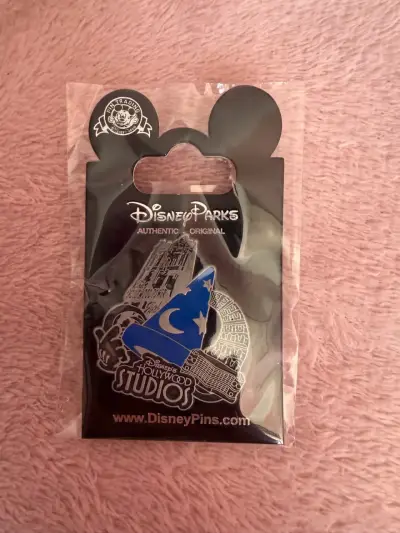 Pins de Disney y de Harry Potter - miniatura 2