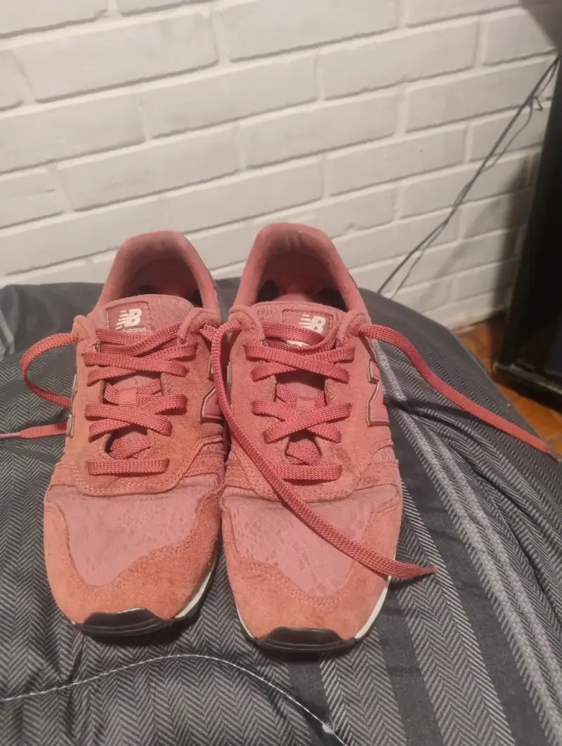 Zapatillas New Balance rosadas para mujer - 2
