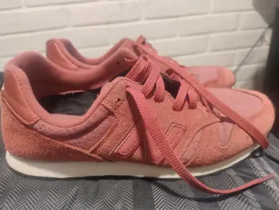 Zapatillas New Balance rosadas para mujer - miniatura 4