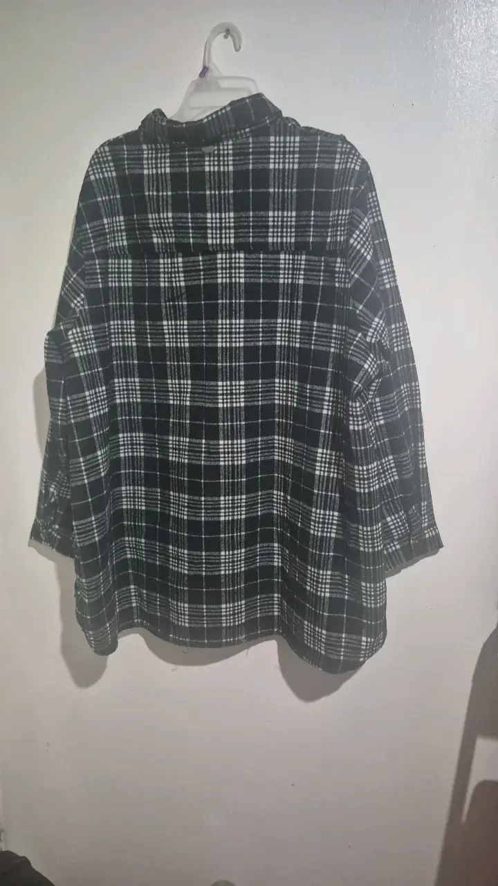 Camisa de franela a cuadros negra y blanca XXL - 2