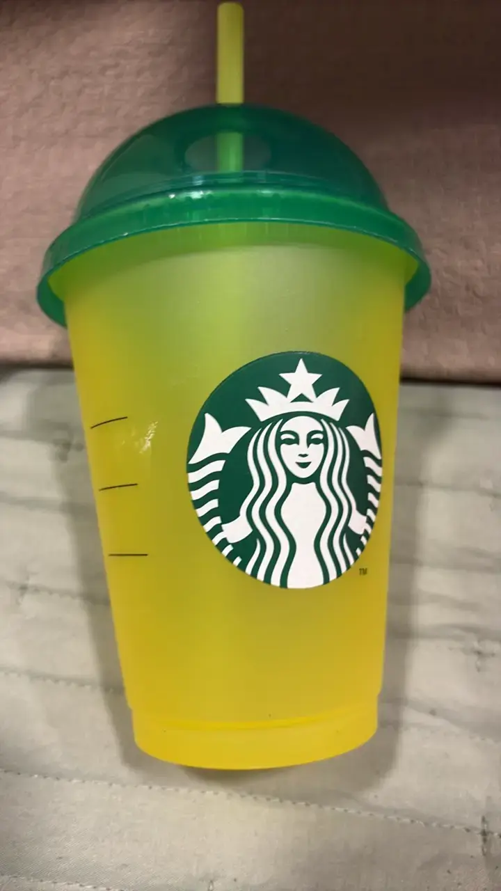 Vasos reutilizables Starbucks colores vibrantes - 2