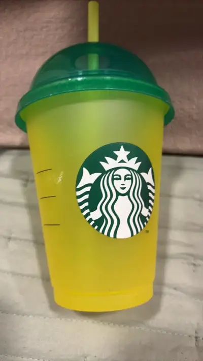Vasos reutilizables Starbucks colores vibrantes - miniatura 2