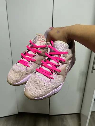 Zapatillas Básquet: KD 15 “Aunt Pearl” - miniatura 3