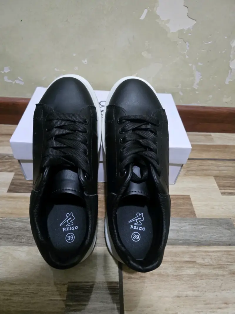 Zapatillas negras - 2