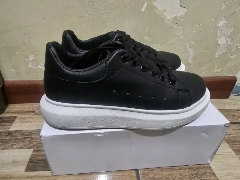Zapatillas negras - 3
