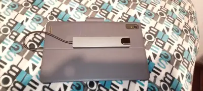 Lenovo Tab P11 teclado y lápiz con extensor usb - miniatura 3