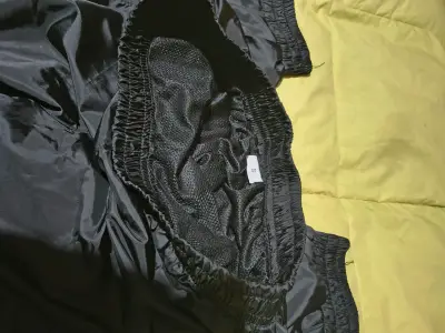 Conjunto deportivo Nike negro con capucha - miniatura 3