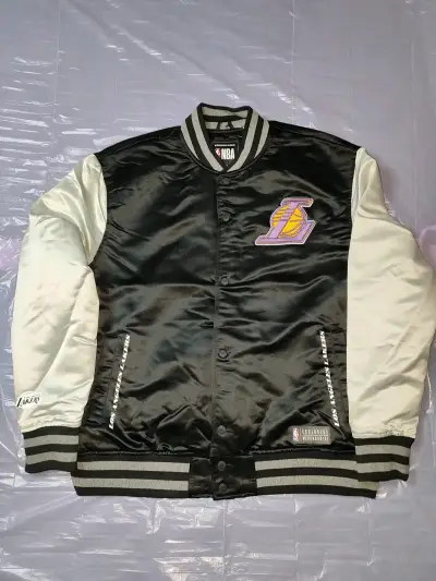 Chaqueta NBA Los Angeles Lakers negra y blanca - miniatura 1