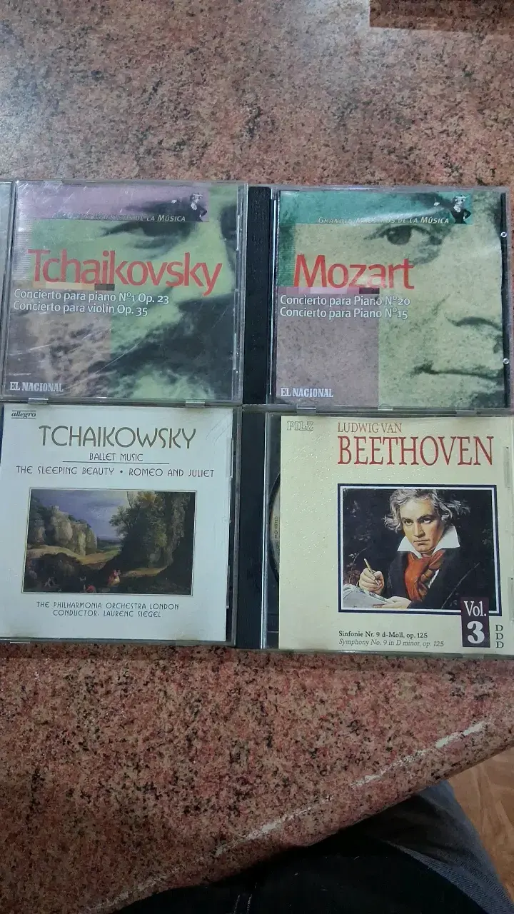 Colección de CDs de música clásica - 1