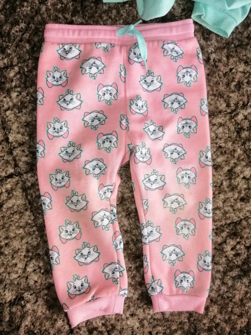 Conjunto infantil Marie Disney - 5
