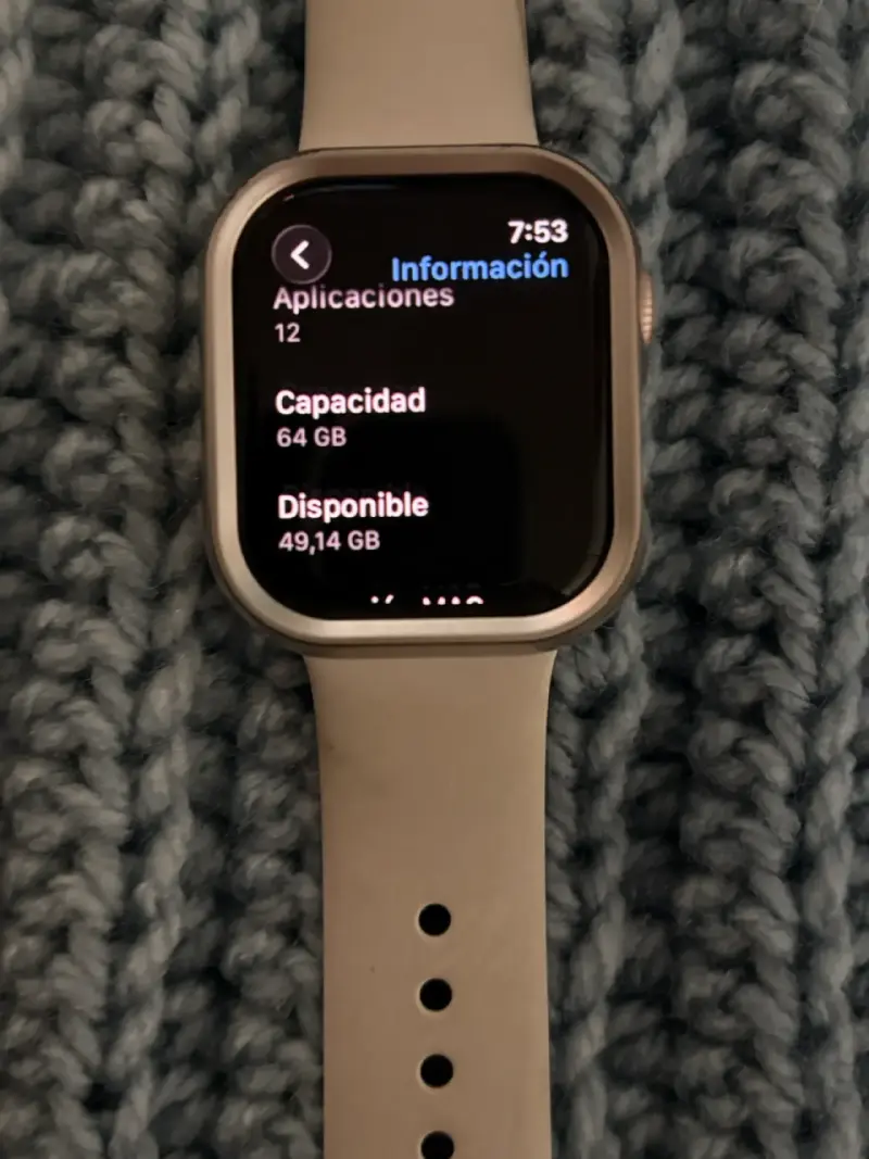 Apple Watch con correas y cargador - 6