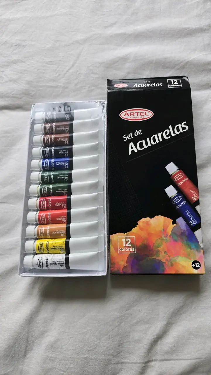 Set de acuarelas Artel 12 colores SELLADO - 1