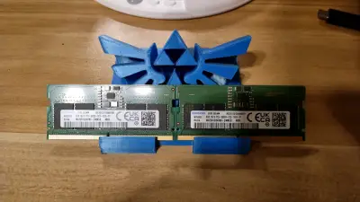 Memoria RAM Samsung DDR5 16GB(2x8GB) - miniatura 2