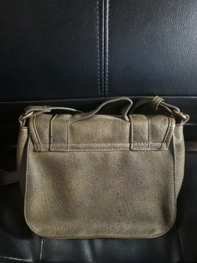 Cartera de cuero marrón estilo vintage - miniatura 4