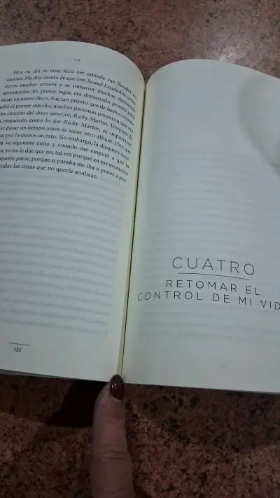 Libro autobiográfico 'Yo' de Ricky Martin - miniatura 3
