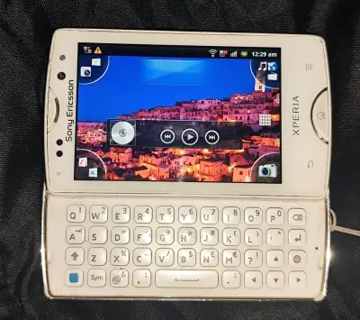 Teléfono Sony Ericsson Xperia Mini X10 Pro - miniatura 2