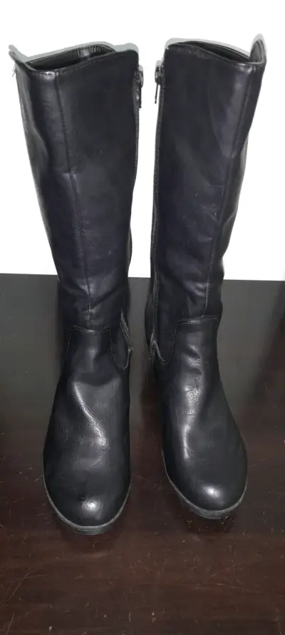 Botas negras para mujer - miniatura 1