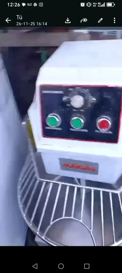 Amasadora industrial Maksas en buen estado - miniatura 1