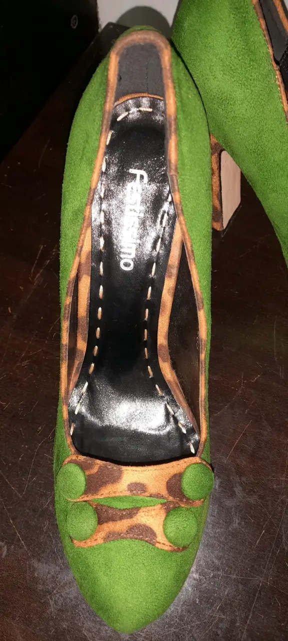 Tacones verdes Festissimo con detalles animal print - 3