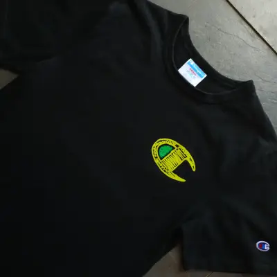 Polera Champion - miniatura 3