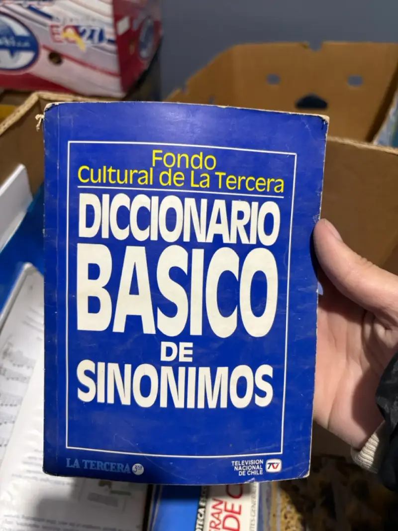 Diccionario Básico de Sinónimos La Tercera