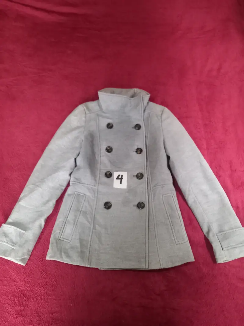 Abrigo gris de mujer con doble botonadura S - 1