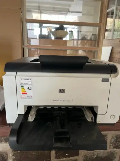 Impresora láser multifuncional blanca - miniatura 2
