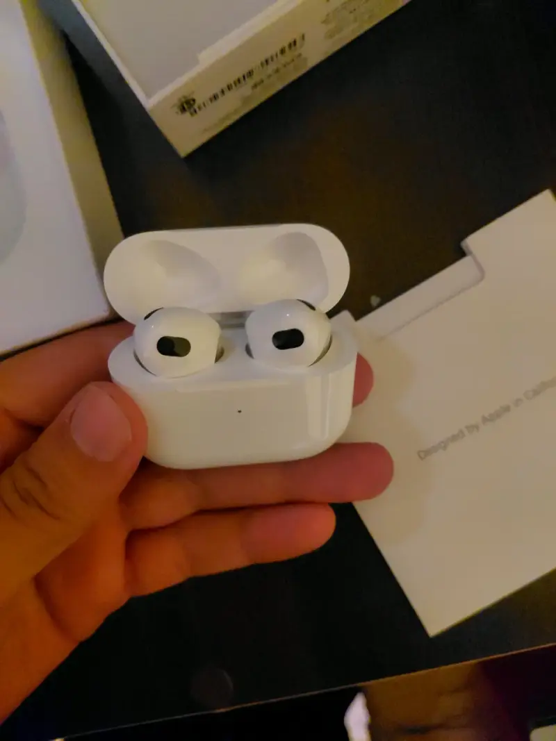 Auriculares inalámbricos con estuche de carga - 3