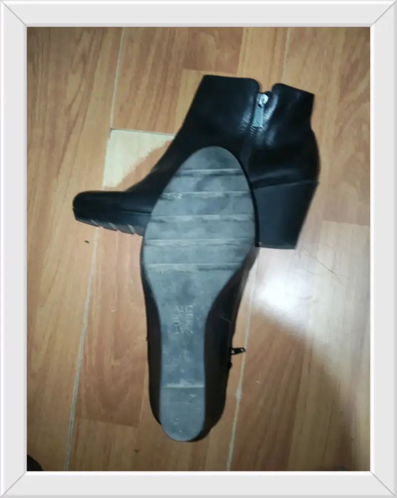 Botines negros de cuero con plataforma - 2