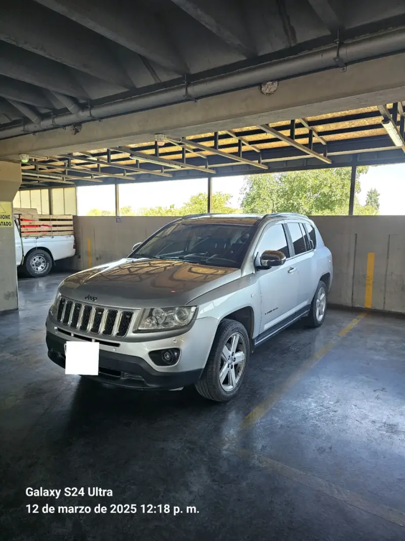 Jeep Compass 2013 4x4 automático - 2