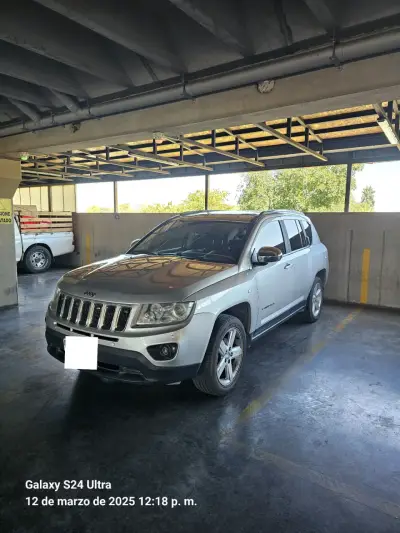 Jeep Compass 2013 4x4 automático - miniatura 2