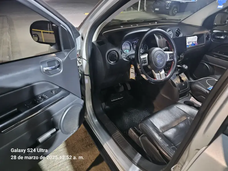 Jeep Compass 2013 4x4 automático - 4
