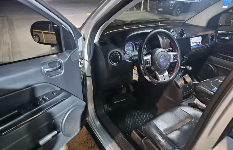 Jeep Compass 2013 4x4 automático - 6