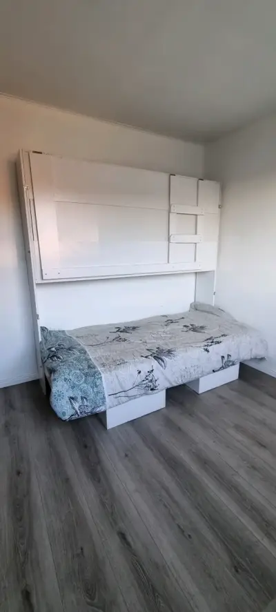 Camarote de madera blanco en buen estado - miniatura 2