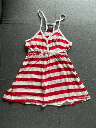 Polera rayada Hollister rojo y blanco - miniatura 1