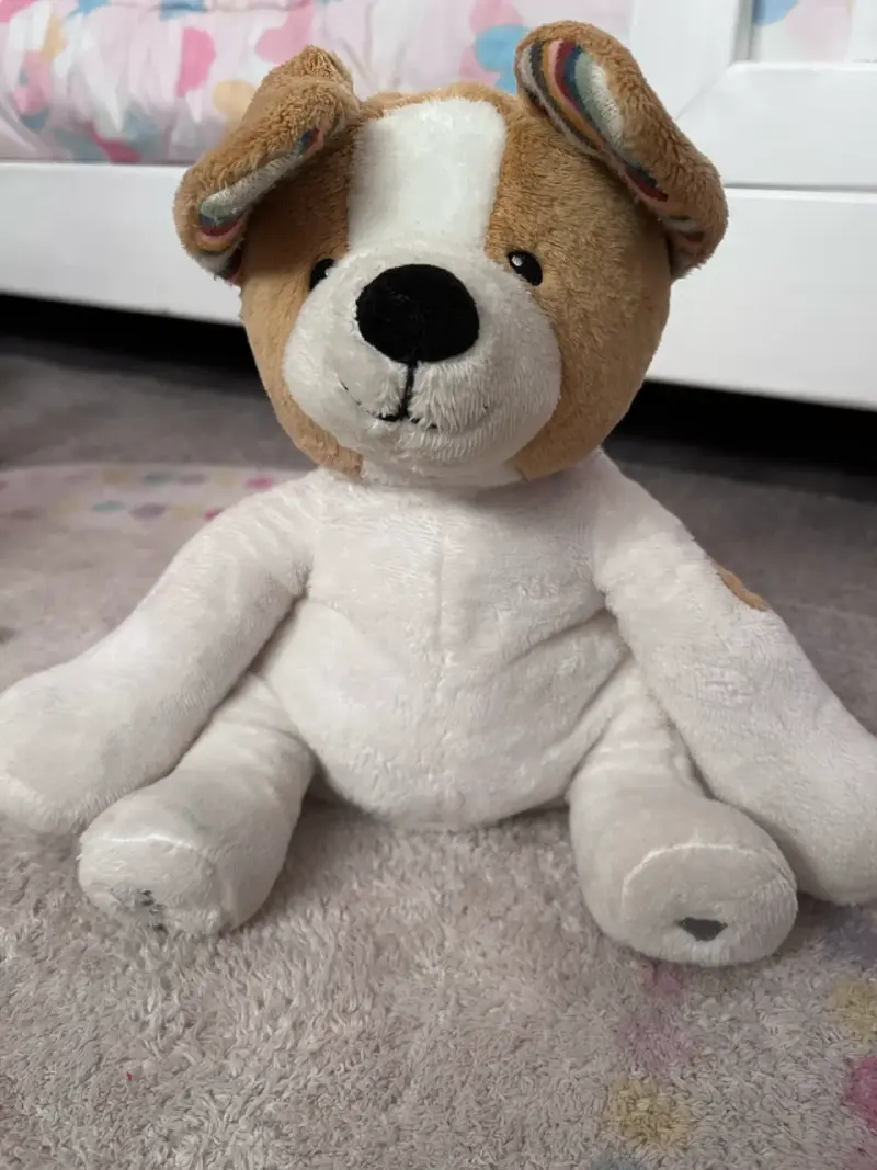 Peluche musical Danny el perro Zazu