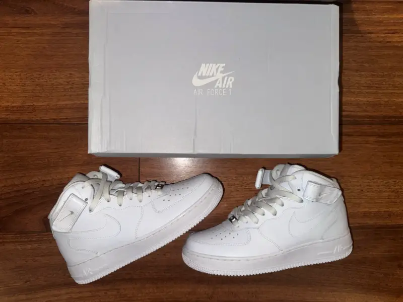 Nike Air Force 1 Mid Blancas - 1