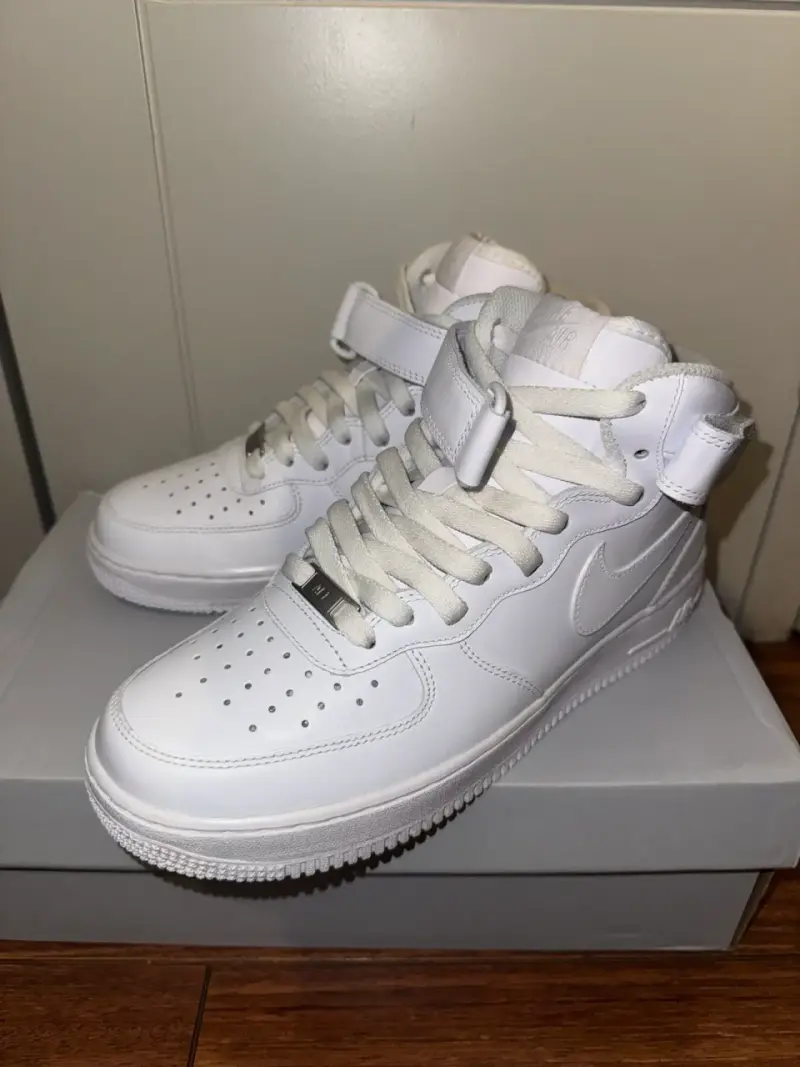 Nike Air Force 1 Mid Blancas - 4