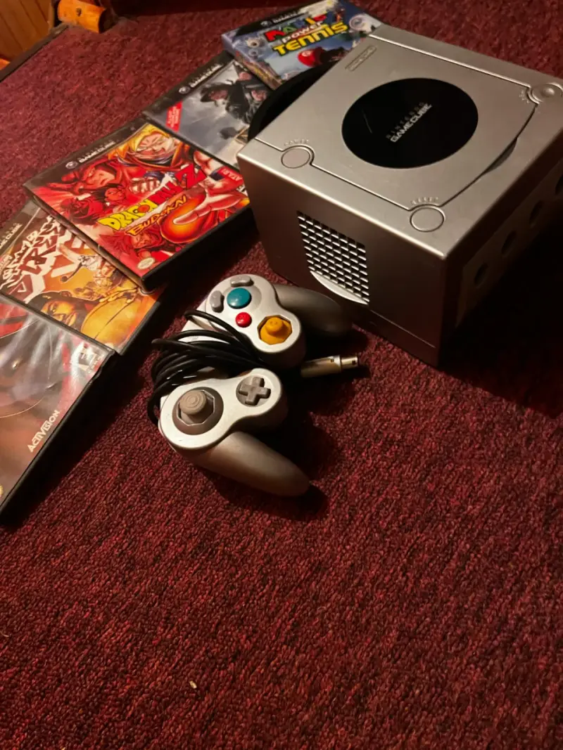 Nintendo GameCube - 2