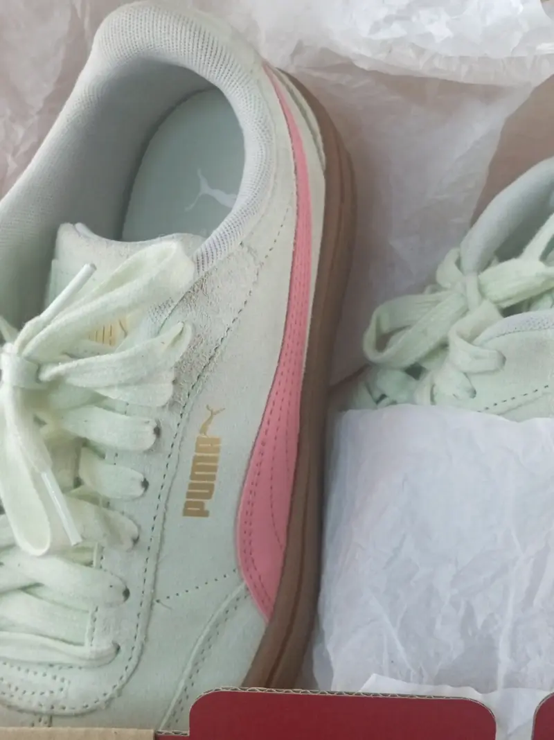 Zapatillas Puma blancas y rosadas - 3