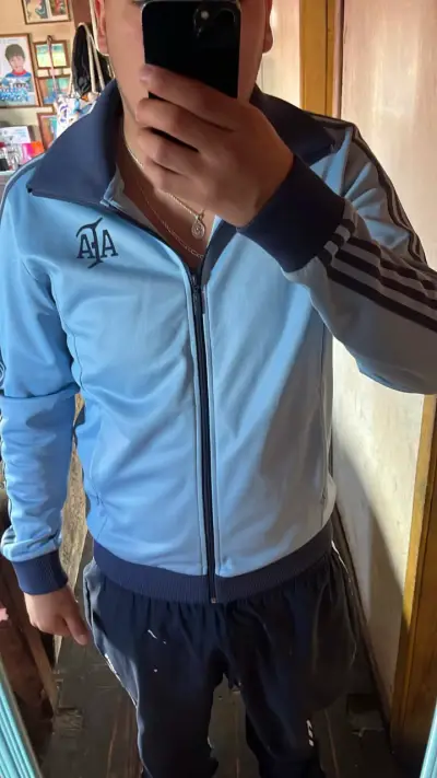 Chaqueta deportiva Adidas AFA celeste - miniatura 2