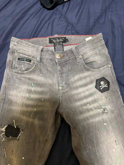 Jeans grises Philipp Plein con diseño desgastado - miniatura 1