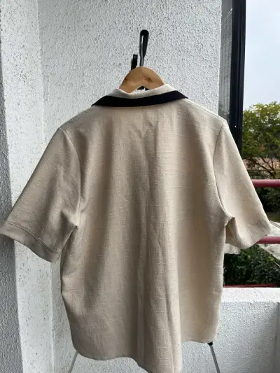 Camisa guayabera beige lino - miniatura 4