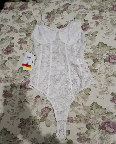 Body blanco Ripley - miniatura 1