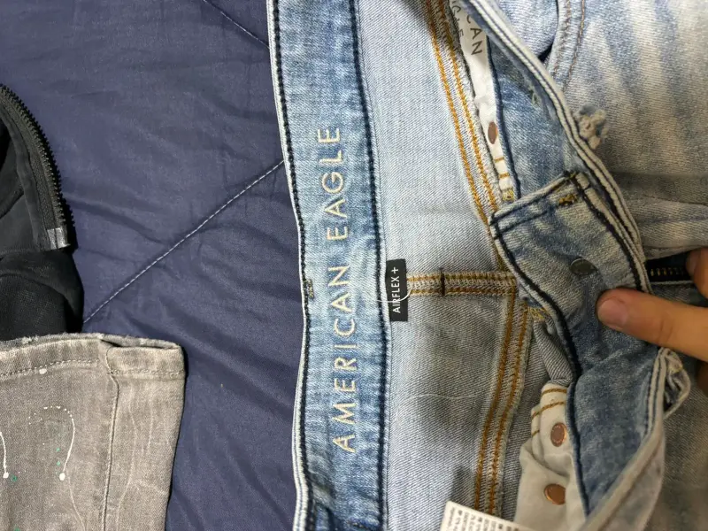 Jeans desgastados American Eagle azul claro - 2