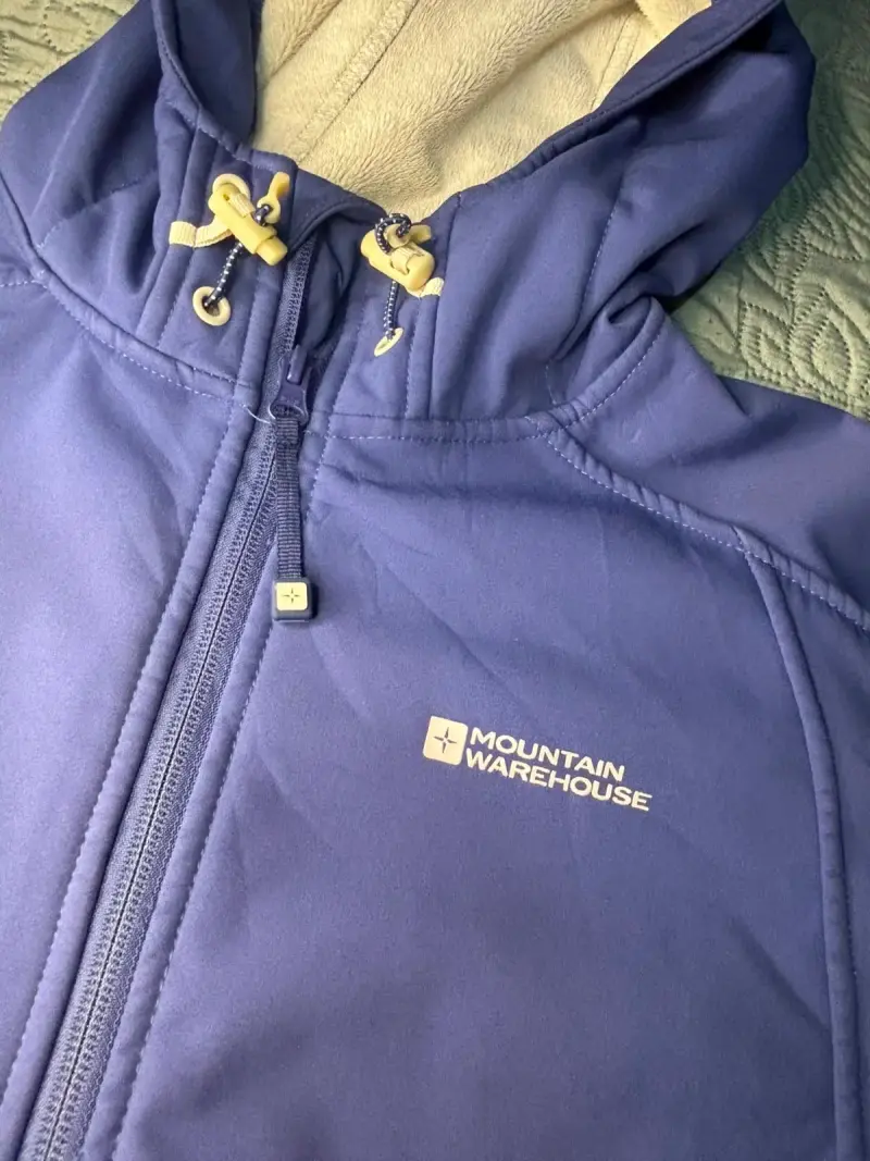 Chaqueta morada Mountain Warehouse con capucha - 1