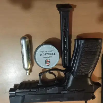 Pistola de aire comprimido 2.6 Joule con balines - miniatura 2